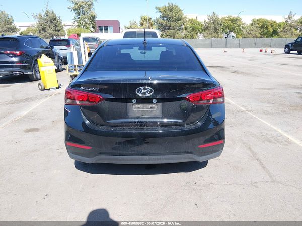 2022 HYUNDAI ACCENT SE