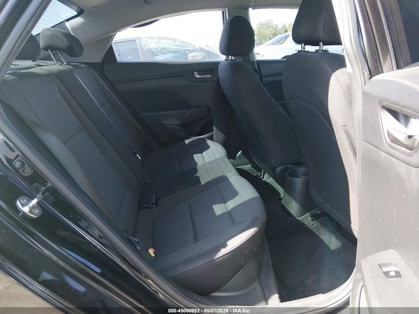 2022 HYUNDAI ACCENT SE