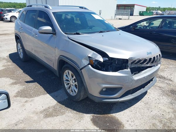 2019 JEEP CHEROKEE LATITUDE FWD