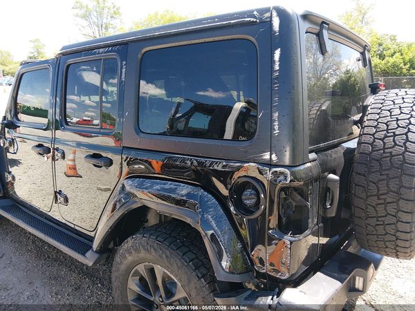2022 JEEP WRANGLER UNLIMITED SAHARA 4X4