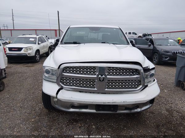 2017 RAM 1500 LARAMIE  4X4 5'7 BOX