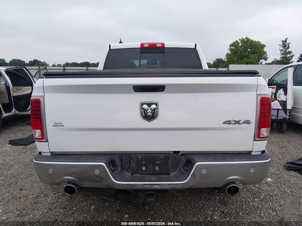 2017 RAM 1500 LARAMIE  4X4 5'7 BOX