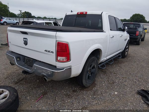 2017 RAM 1500 LARAMIE  4X4 5'7 BOX