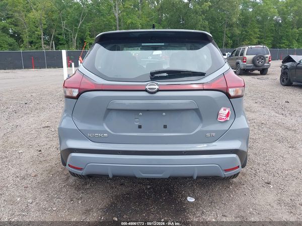 2022 NISSAN KICKS SR XTRONIC CVT