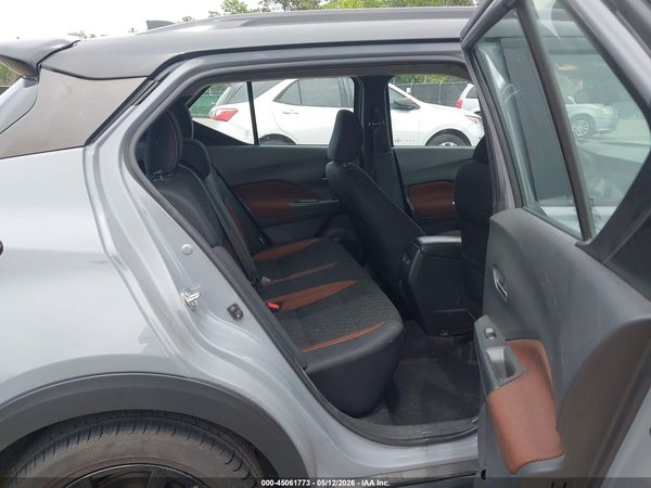 2022 NISSAN KICKS SR XTRONIC CVT