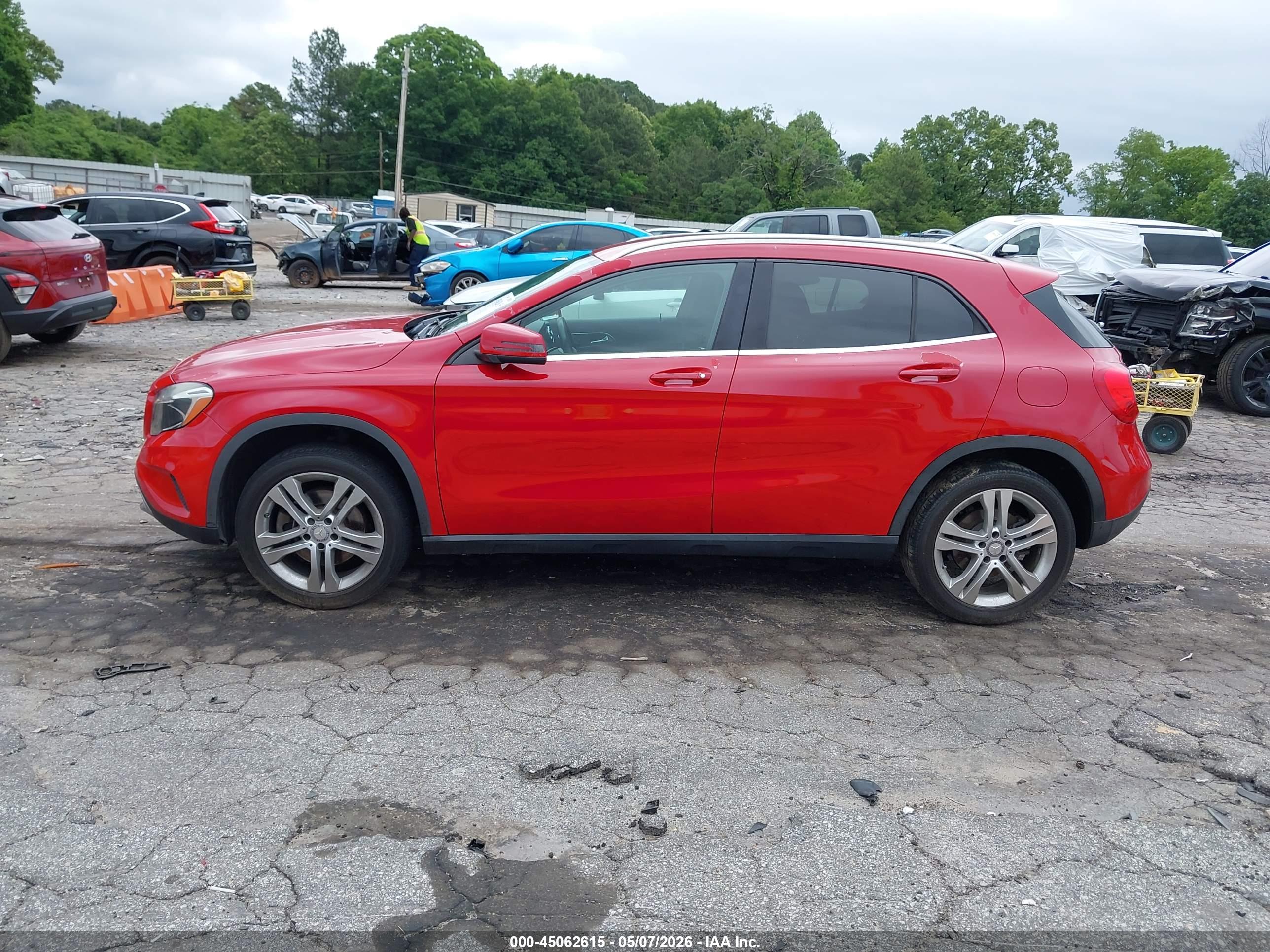 2015 MERCEDES-BENZ GLA 250 4MATIC
