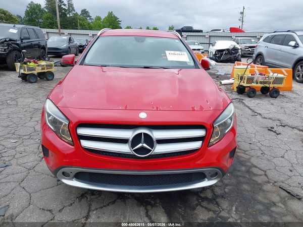2015 MERCEDES-BENZ GLA 250 4MATIC