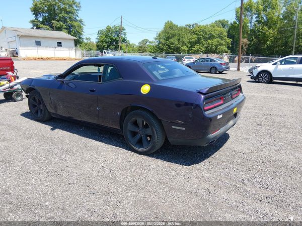 2015 DODGE CHALLENGER SXT