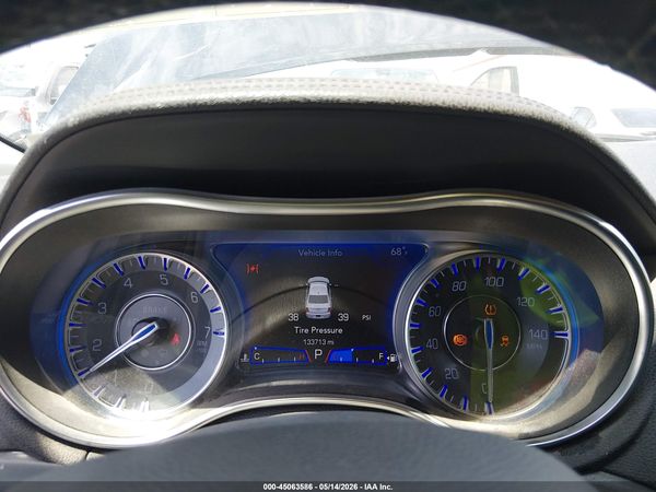 2020 CHRYSLER 300 TOURING — I7