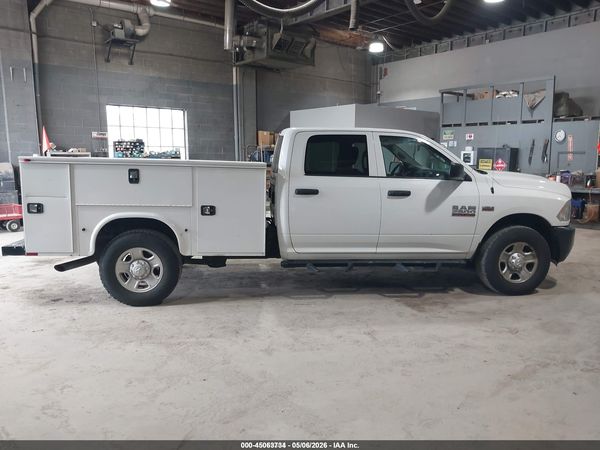 2017 RAM 2500 ST CREW CAB 4X2
