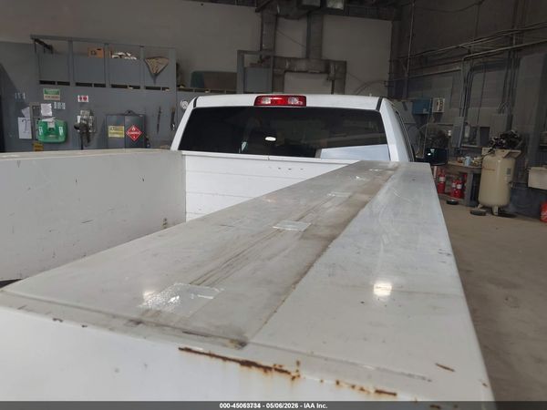 2017 RAM 2500 ST CREW CAB 4X2