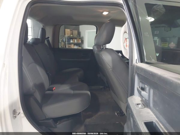 2017 RAM 2500 ST CREW CAB 4X2