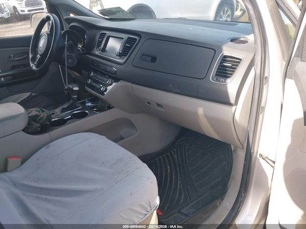 2020 KIA SEDONA LX