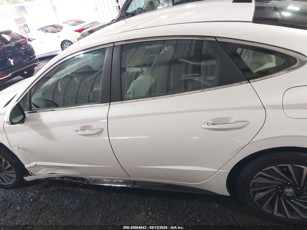 2022 HYUNDAI SONATA HYBRID SEL