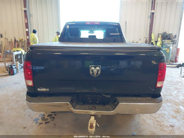 2016 RAM 1500 ST