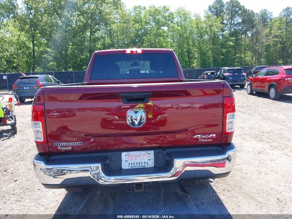 2024 RAM 2500 BIG HORN  4X4 6'4 BOX