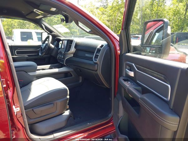 2024 RAM 2500 BIG HORN  4X4 6'4 BOX