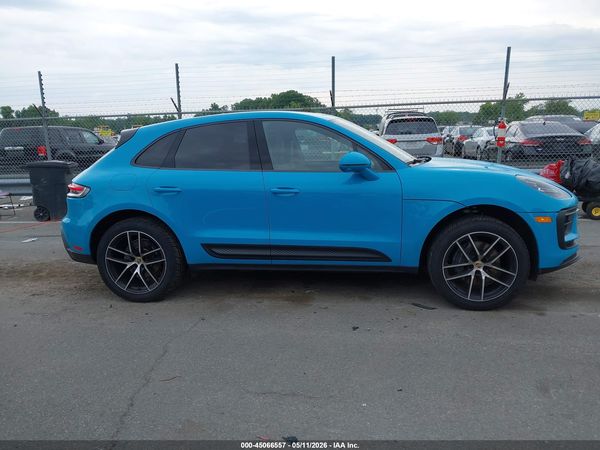 2022 PORSCHE MACAN