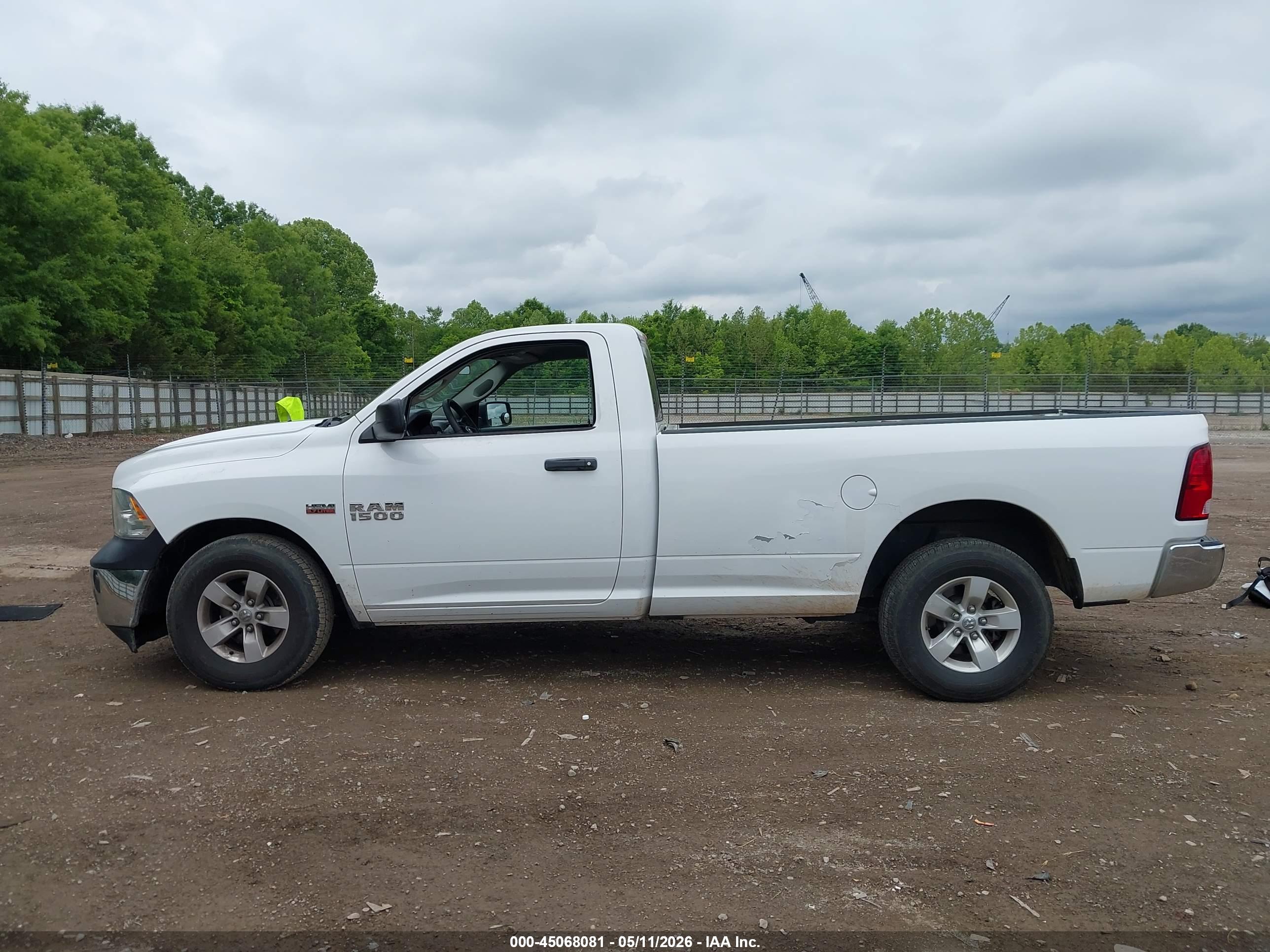 2018 RAM 1500 TRADESMAN  4X2 8' BOX