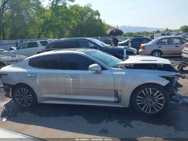 2018 KIA STINGER PREMIUM