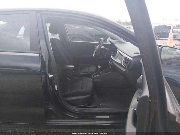 2021 KIA RIO S