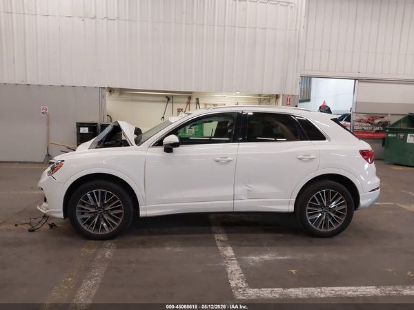 2021 AUDI Q3