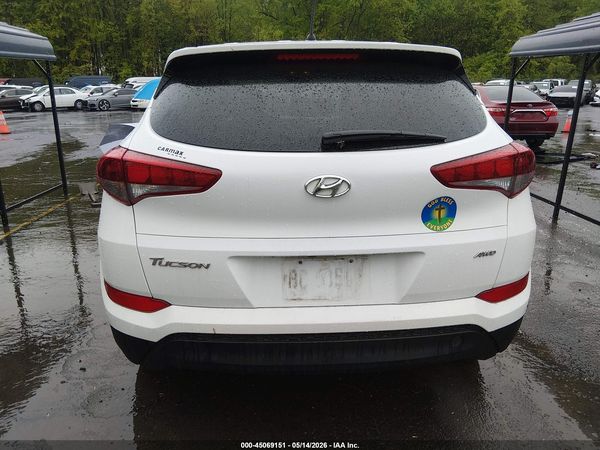2018 HYUNDAI TUCSON SE