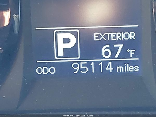 2015 TOYOTA SIENNA LE 8 PASSENGER