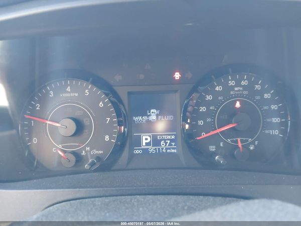 2015 TOYOTA SIENNA LE 8 PASSENGER
