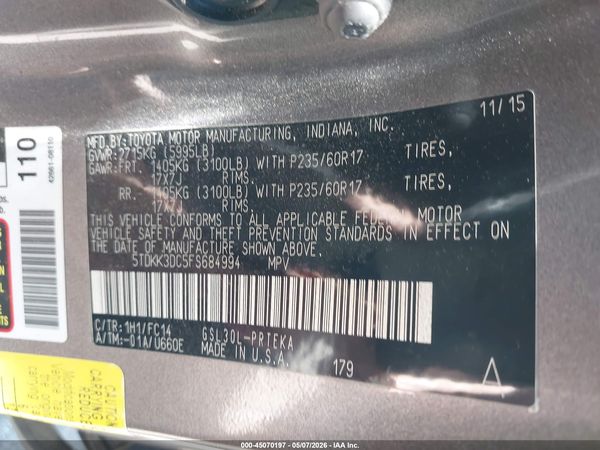 2015 TOYOTA SIENNA LE 8 PASSENGER