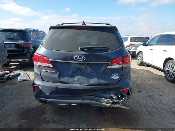 2018 HYUNDAI SANTA FE SE