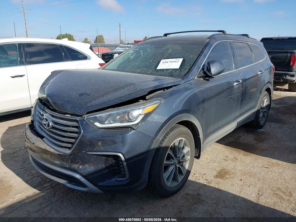 2018 HYUNDAI SANTA FE SE