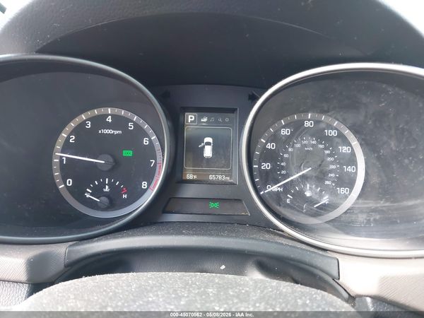 2018 HYUNDAI SANTA FE SE
