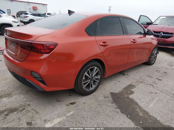2023 KIA FORTE LXS