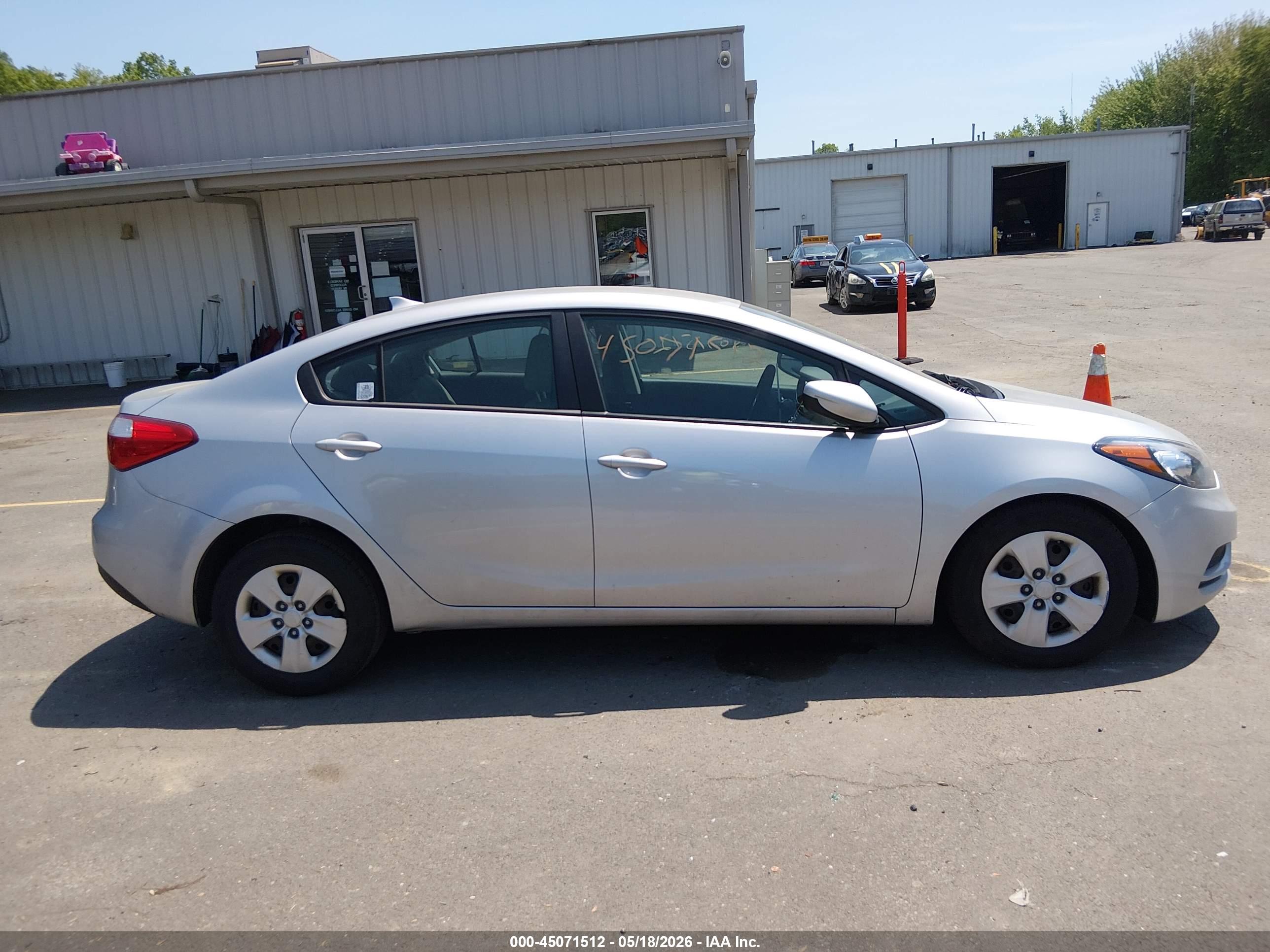 2016 KIA FORTE LX