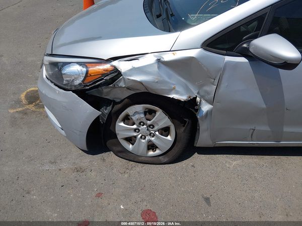 2016 KIA FORTE LX