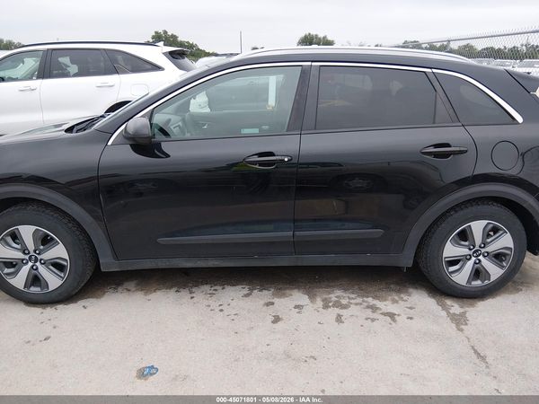 2019 KIA NIRO LX
