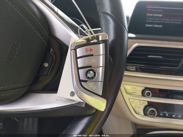 2020 BMW 740I