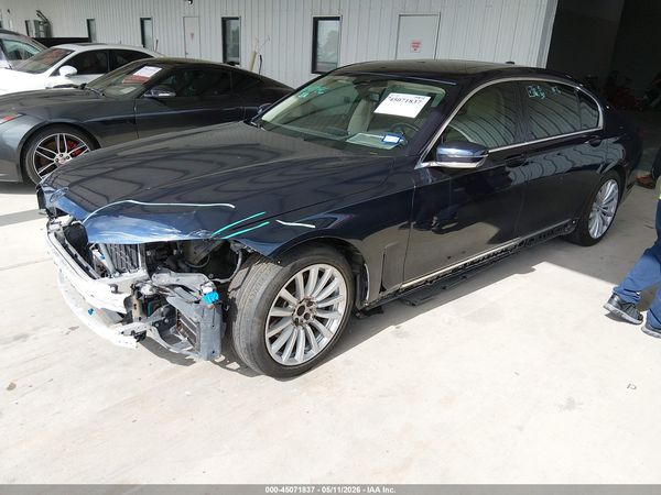 2020 BMW 740I