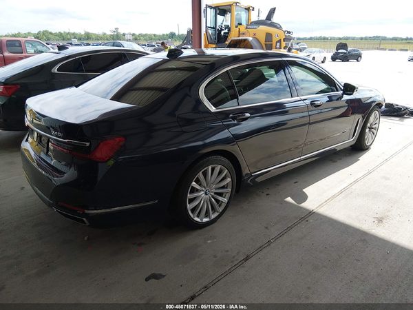 2020 BMW 740I