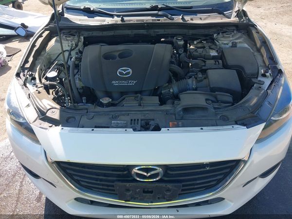 2018 MAZDA MAZDA3 TOURING