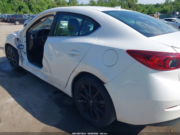 2018 MAZDA MAZDA3 TOURING