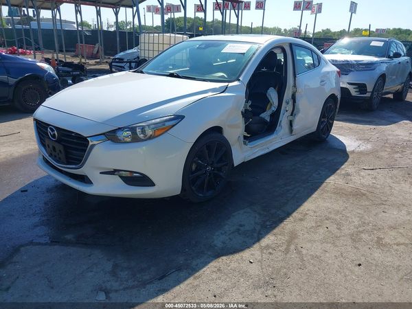 2018 MAZDA MAZDA3 TOURING