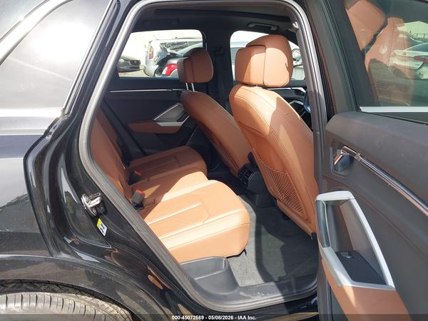 2021 AUDI Q3