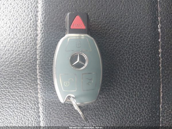 2016 MERCEDES-BENZ C-CLASS C 300