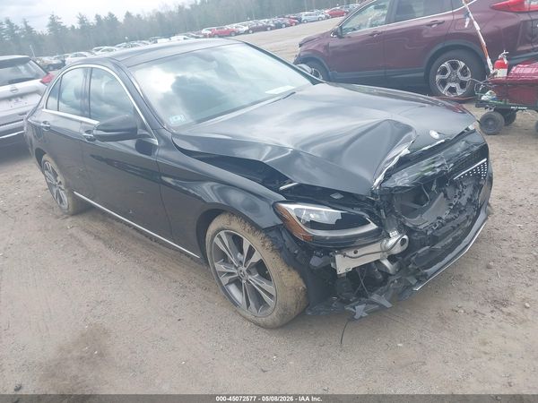 2016 MERCEDES-BENZ C-CLASS C 300