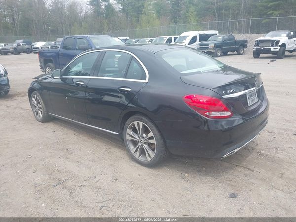 2016 MERCEDES-BENZ C-CLASS C 300