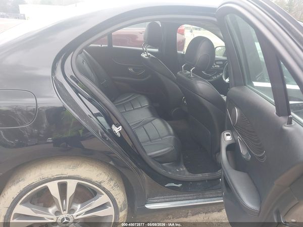2016 MERCEDES-BENZ C-CLASS C 300
