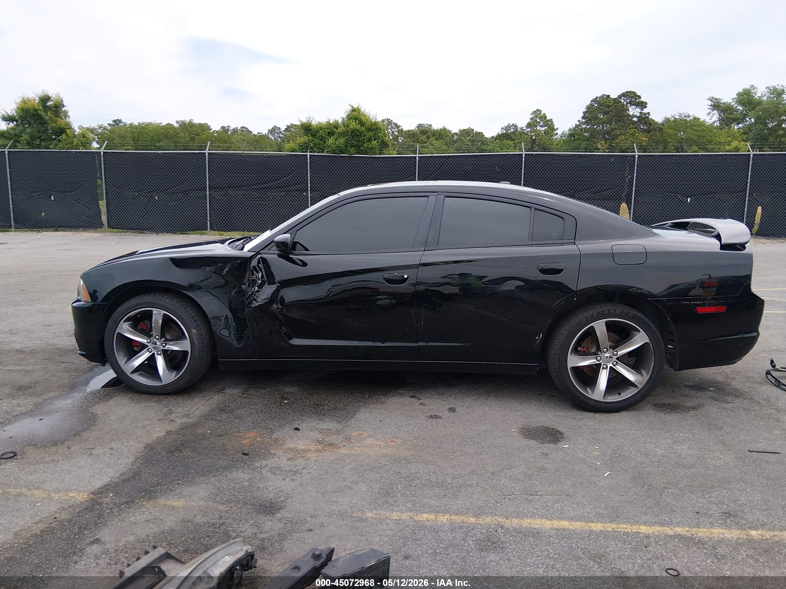 2013 DODGE CHARGER R/T PLUS