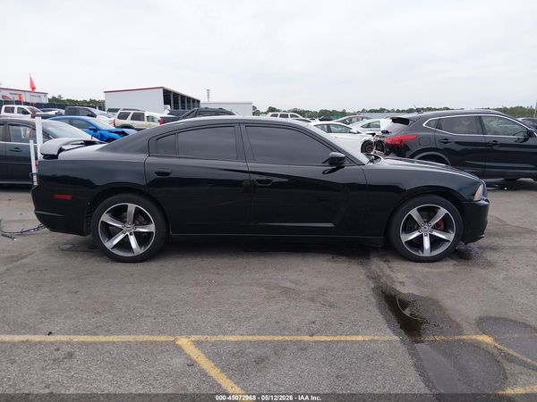 2013 DODGE CHARGER R/T PLUS